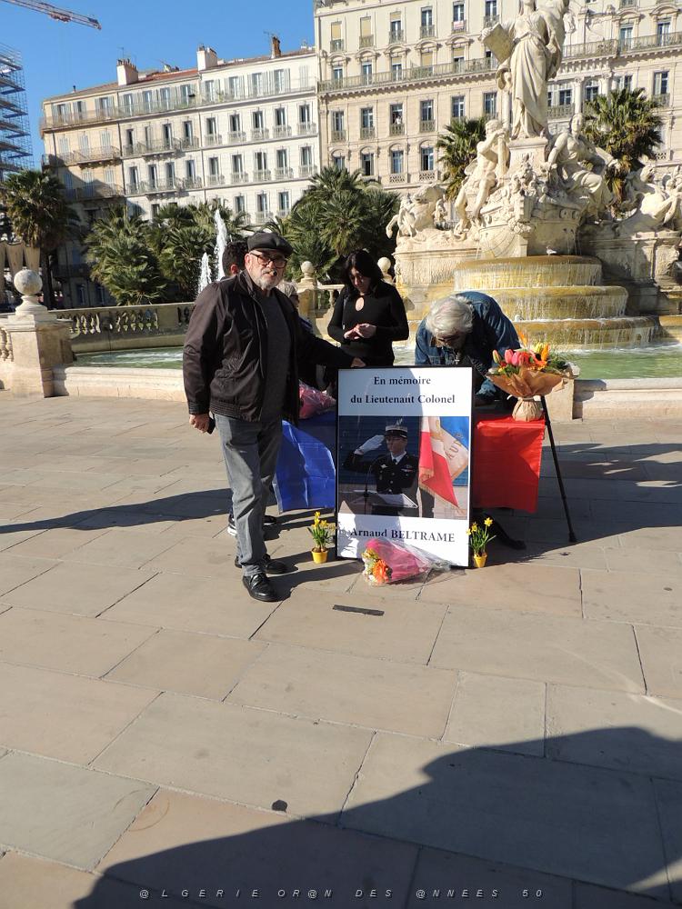 2018 03 29 TOULON HOMMAGE AU LIEUTENANT COLONEL ARNAUD BERTRAME (6).JPG -           